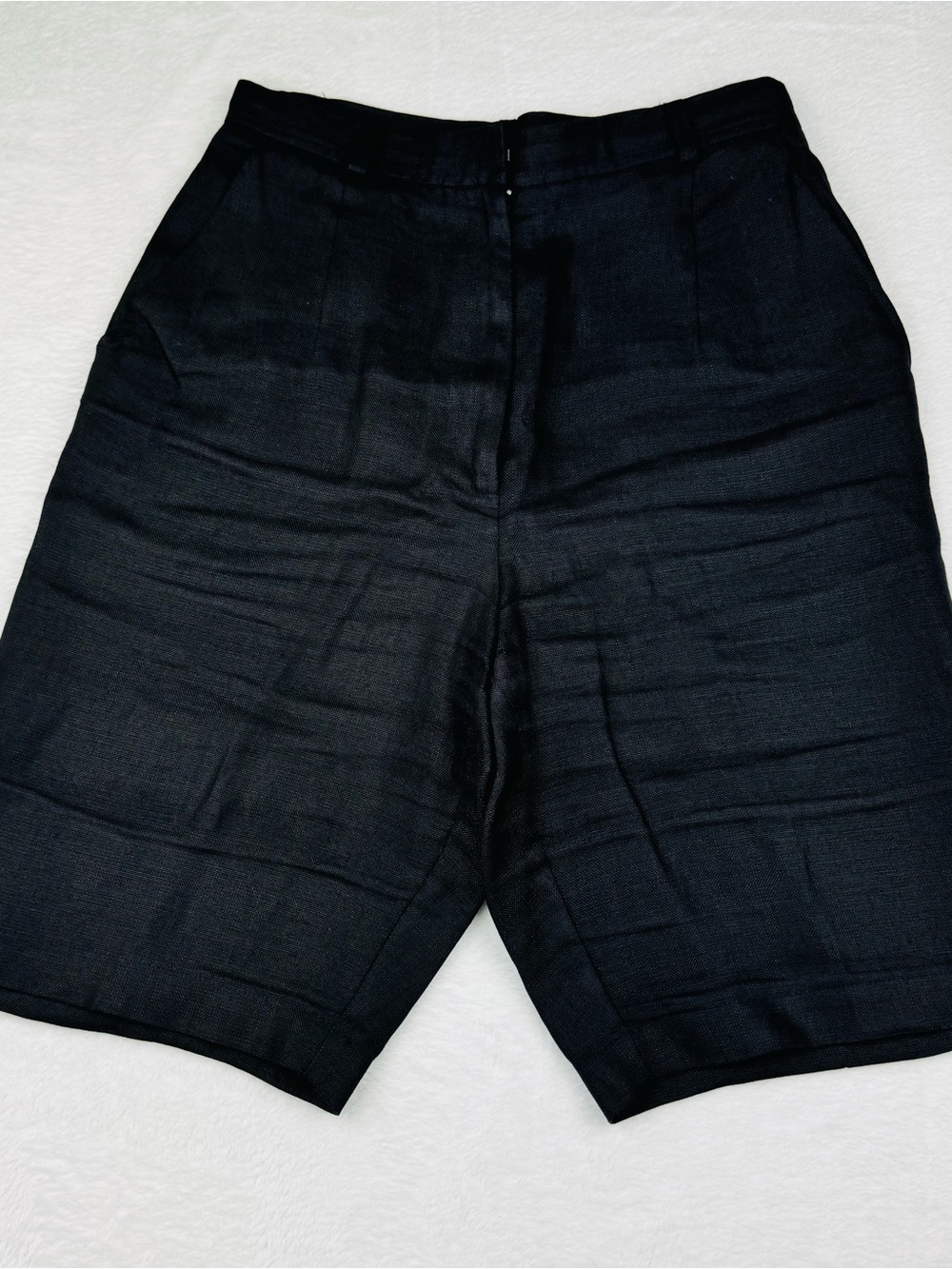 Talbots Petites shorts. 100% Irish linen. Women’s size 4. Black.